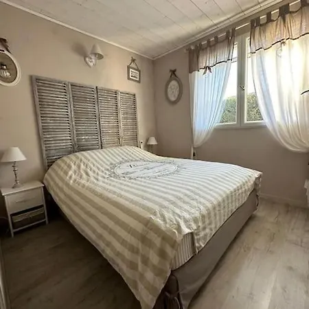 Maison Avec Piscine Et *