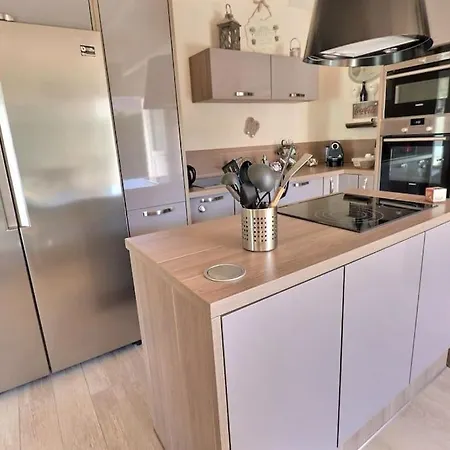 Дом отдыха Maison Avec Piscine Et *