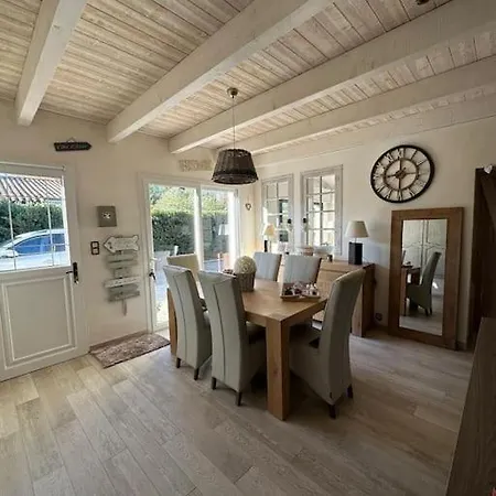 Дом отдыха Maison Avec Piscine Et