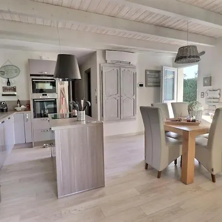 Maison Avec Piscine Et Дом отдыха